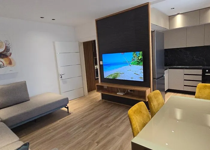 Seahome-apartment-ksamil Al Apartament