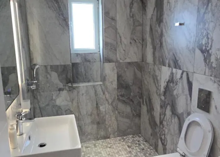 Seahome-apartment-ksamil Al